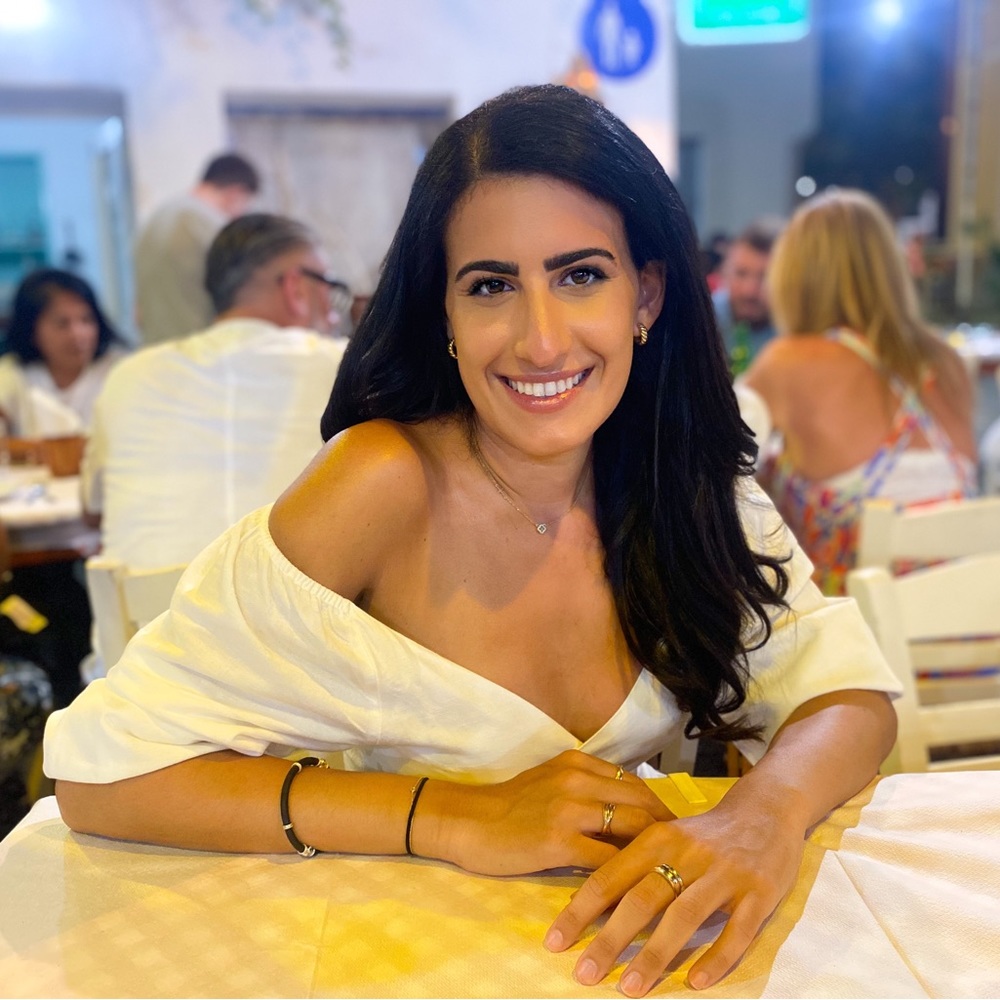 Meet your Posher, Nicole